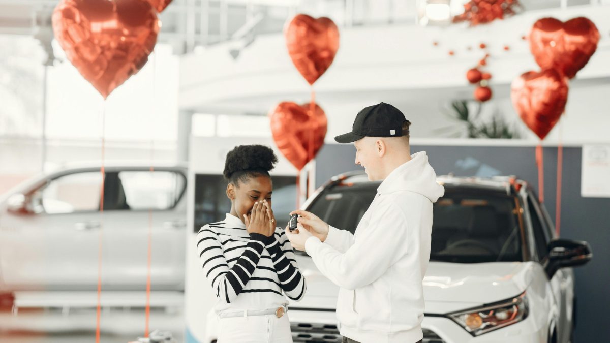 Gifts for Drivers: 17 Best Driving Gifts for Him or Her