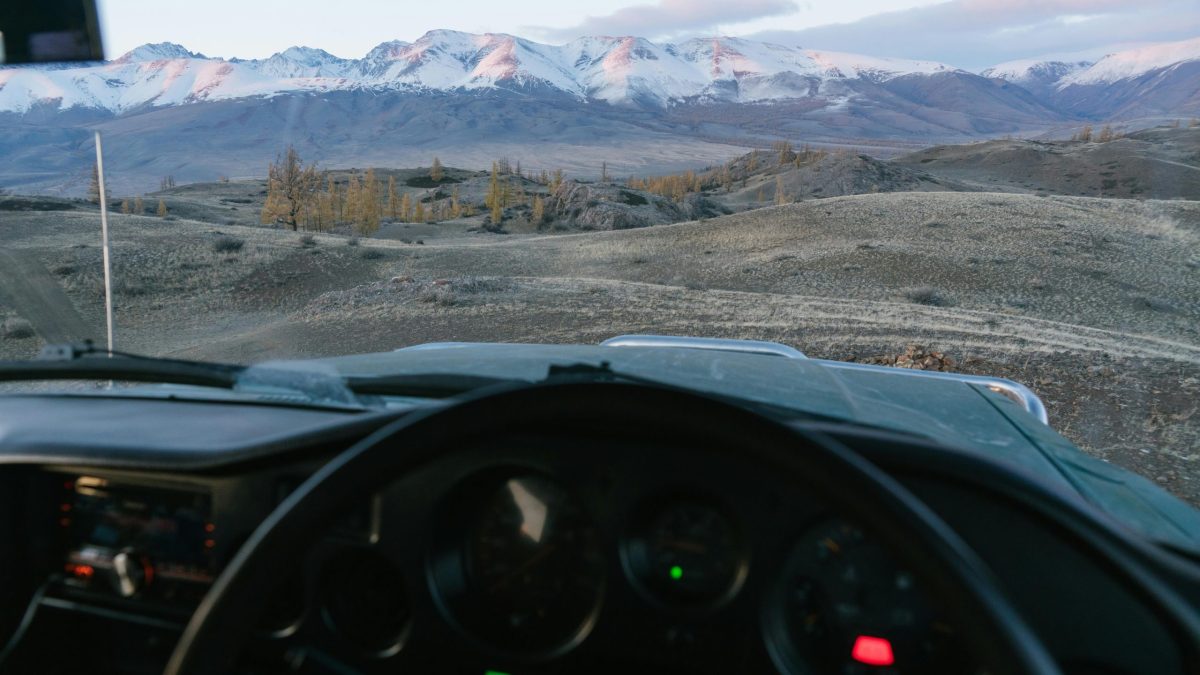 Does High Altitude Travel Affect Vehicle Engine Performance and Gas Mileage?