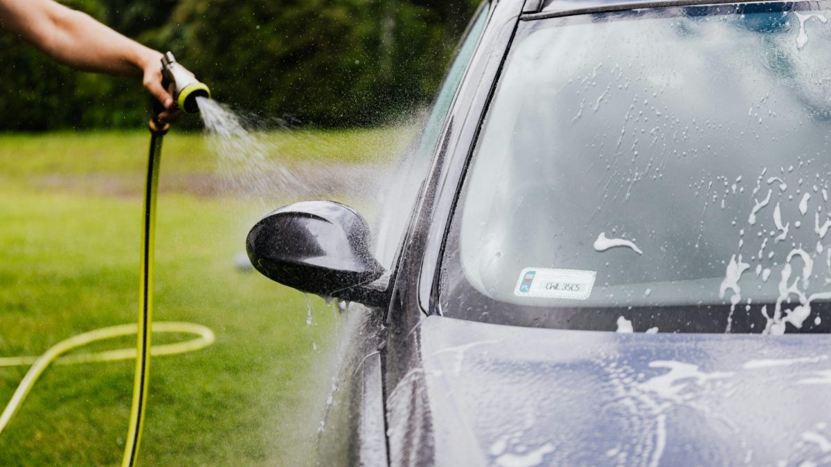 How to Clean Your Car Exterior Like a Pro